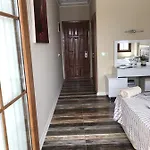 Hotel Dream *
